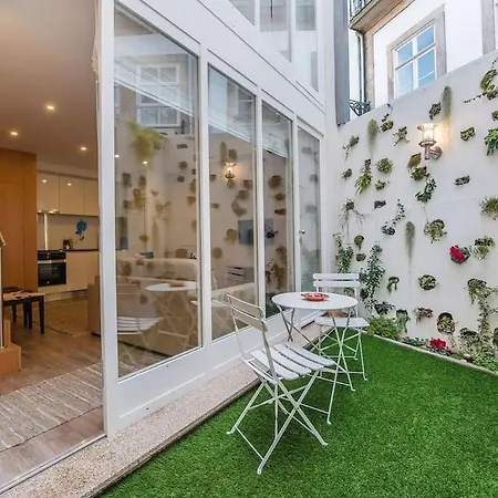 Nemo House ビアナドカステロ