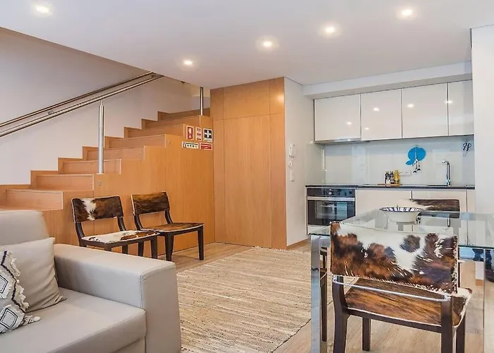 Nemo House Виана-ду-Каштелу